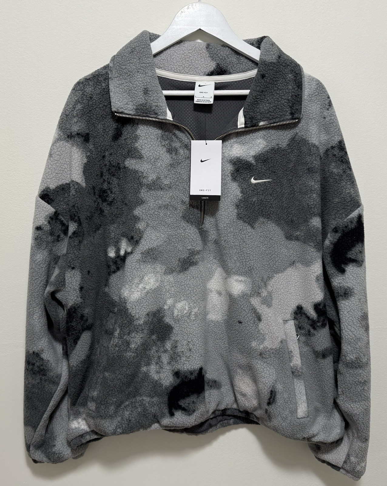 Nike Therma-FIT Fleece 1/2 Zip Mens Size L Camo Grey HV3541-068 NWT