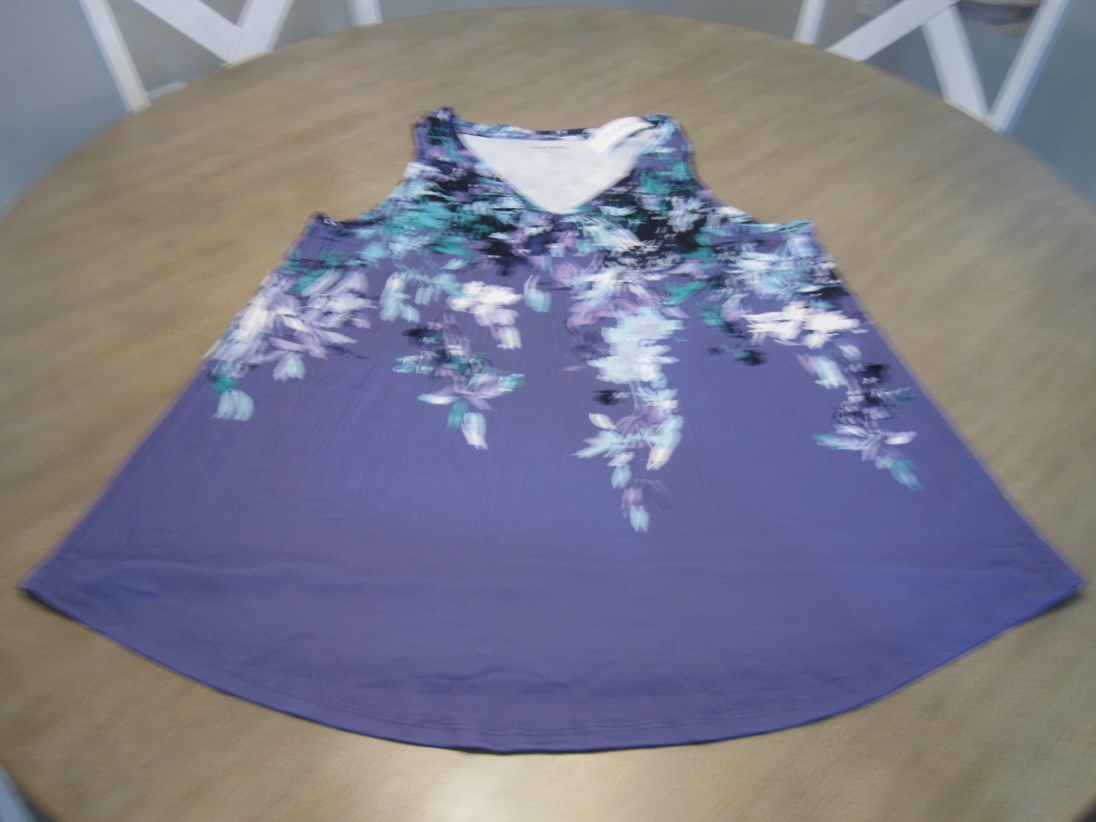 NWT $37 Lane Bryant Sleeveless Floral Tank Shirt Purple Size 14/16 WOW
