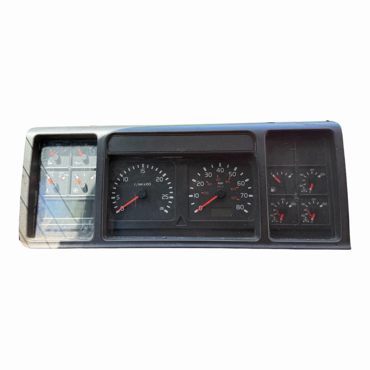 1999 VOLVO VNL #3198181-P01  DASHBOARD INSTRUMENT CLUSTER,(SPEEDOMETER) OEM