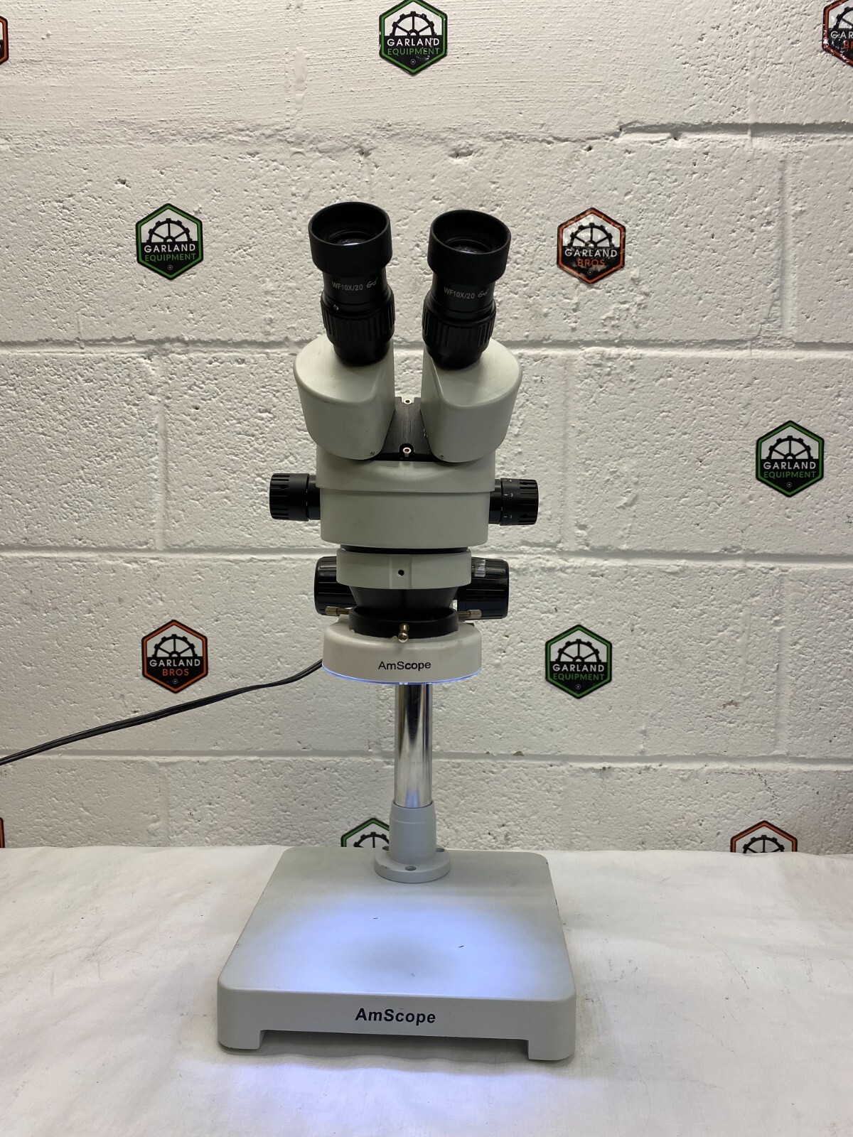 AmScope Binocular Compound Microscope, WF10X/20 Lens, LED 80-AG Dimming Light