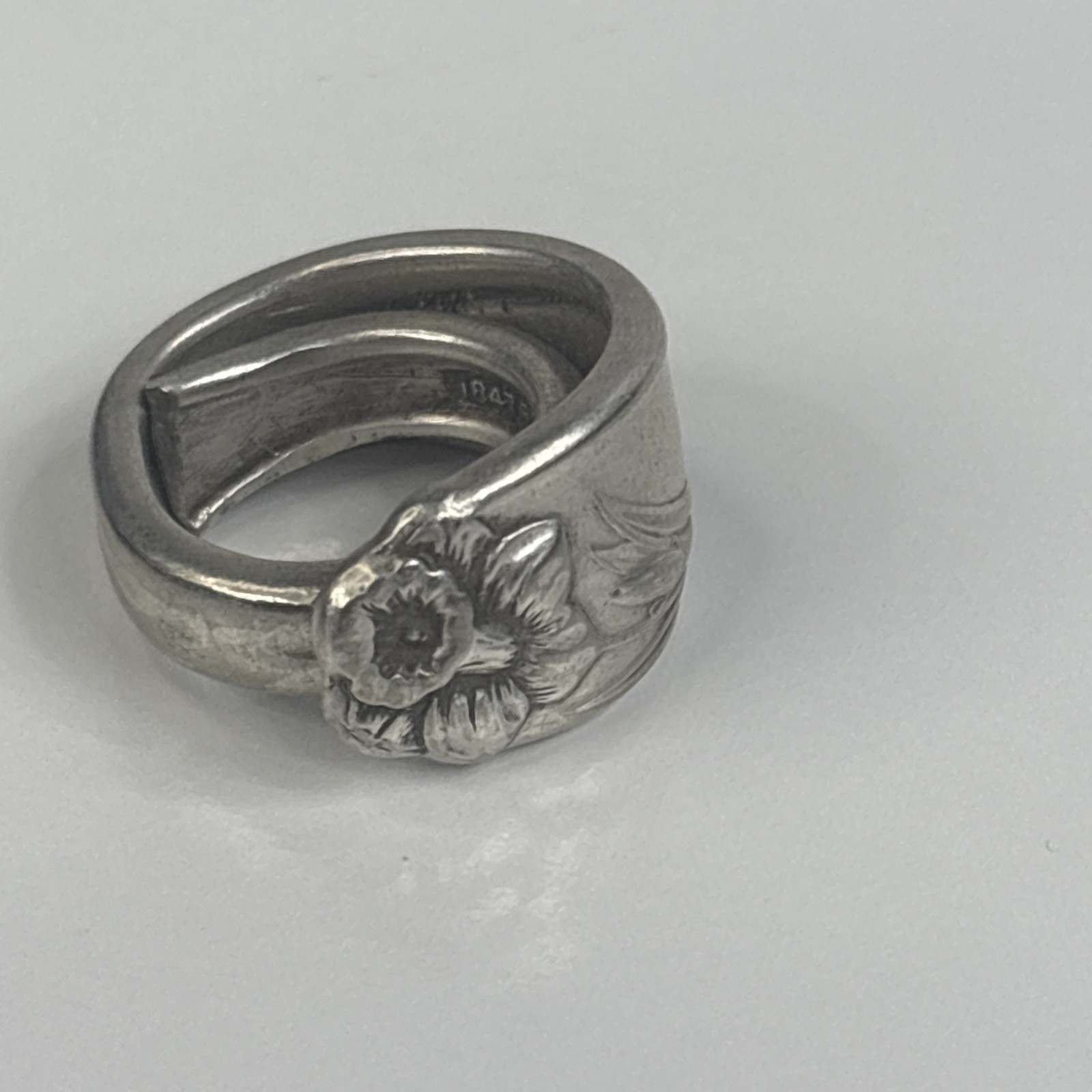 Vintage 1847 Rogers Bros Flair Spoon Ring Silverplate Flower Statement Jewelry Vintage 1847 Rogers Bros Flair Spoon Ring Silverplate Flower Statement Jewelry