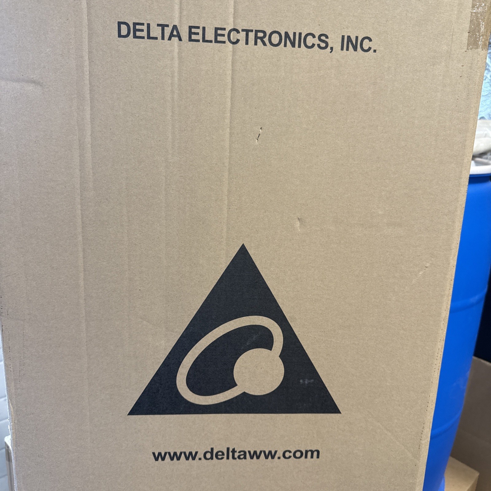 HEC0700BFA NEW DELTA HEC0700BFA SERIES CABINET COOLER/AIR CONDITIONER HEC0700BFA NEW DELTA HEC0700BFA SERIES CABINET COOLER/AIR CONDITIONER