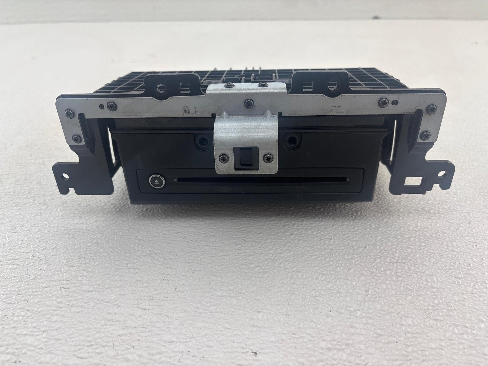 2017 - 2019 Genesis G90 Cd Player Receiver Control Module Oem 2017 - 2019 Genesis G90 Cd Player Receiver Control Module Oem