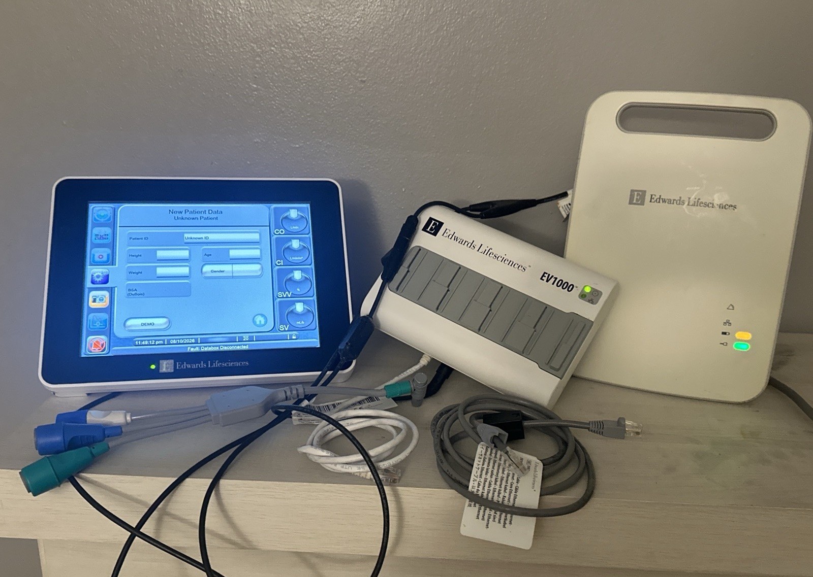 Edwards Lifesciences EV1000 Hemodynamic Monitoring System