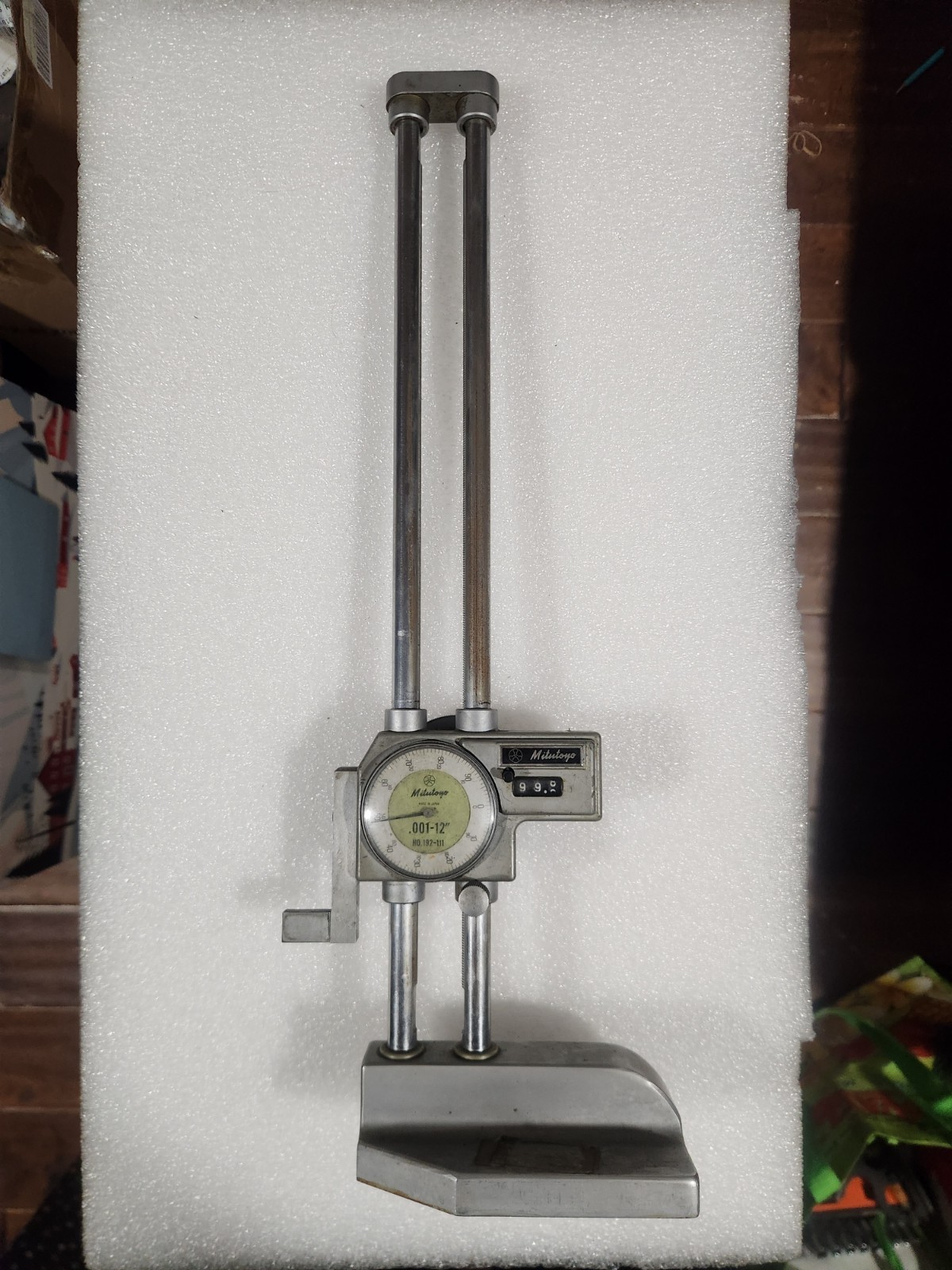 Mitutoyo 192-111 Dial Height Gage 12 Mitutoyo 192-111 Dial Height Gage 12