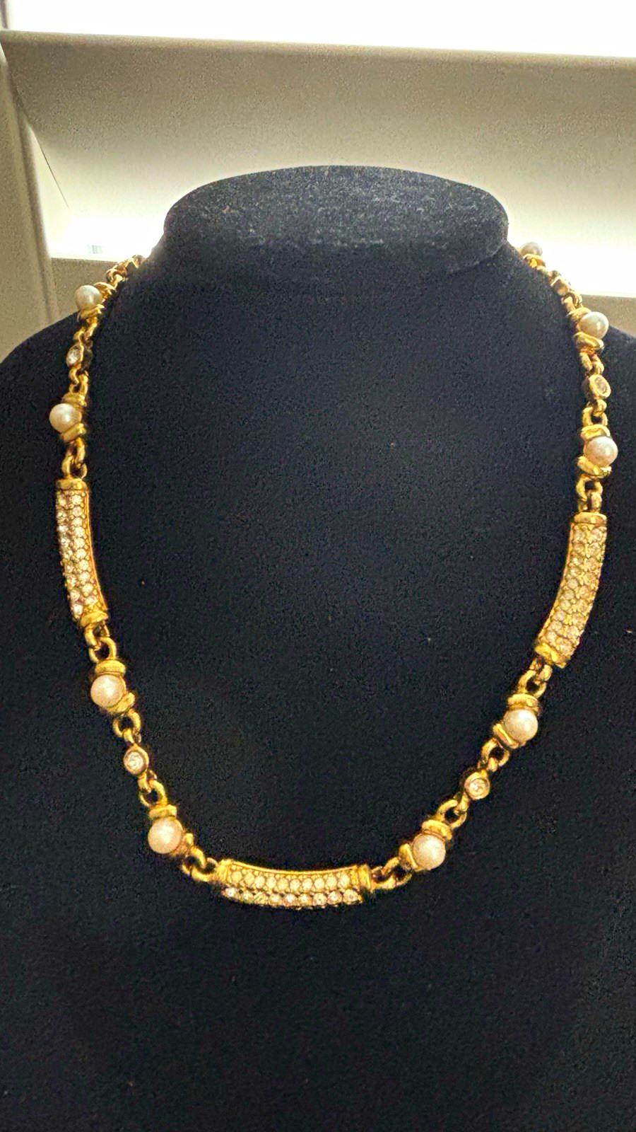 Vintage Monet Gold Tone Faux Pearl Rhinestone Encrusted Bar Link Necklace 17” N4 Vintage Monet Gold Tone Faux Pearl Rhinestone Encrusted Bar Link Necklace 17” N4