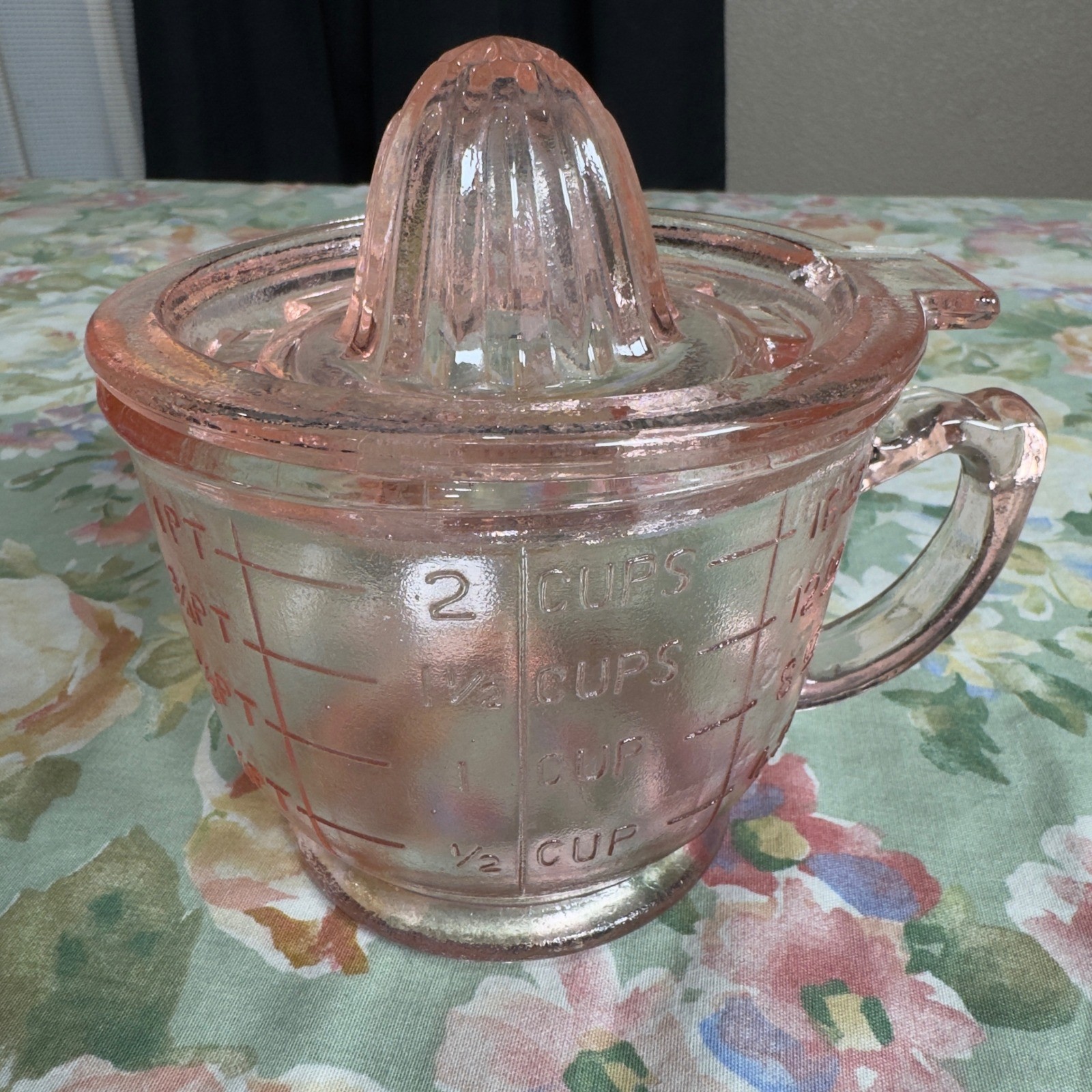 Vintage Pink Depression Glass Citrus Juicer Reamer 2 Cup Measuring Pitcher Set Vintage Pink Depression Glass Citrus Juicer Reamer 2 Cup Measuring Pitcher Set