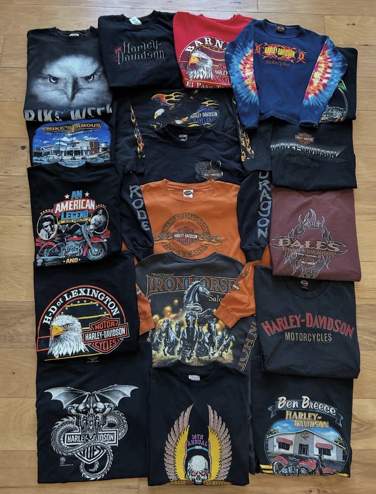 Vintage And Streetwear Clothing Lot/mystery Box. Guaranteed Profit. Vintage And Streetwear Clothing Lot/mystery Box. Guaranteed Profit.