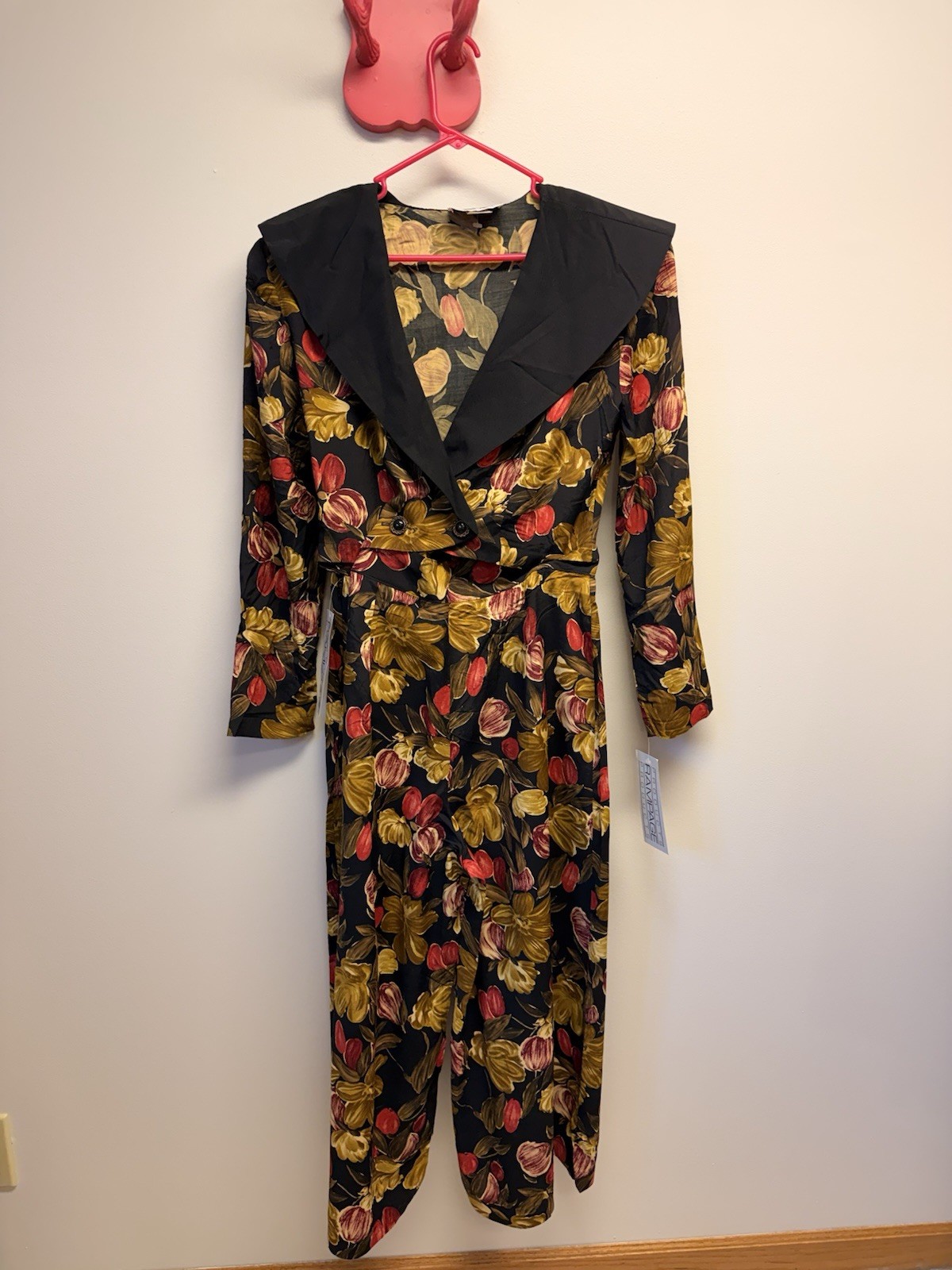 Vintage 80’s Rampage Floral Cropped Jacket & Wide Leg Pants Set Vintage 80’s Rampage Floral Cropped Jacket & Wide Leg Pants Set