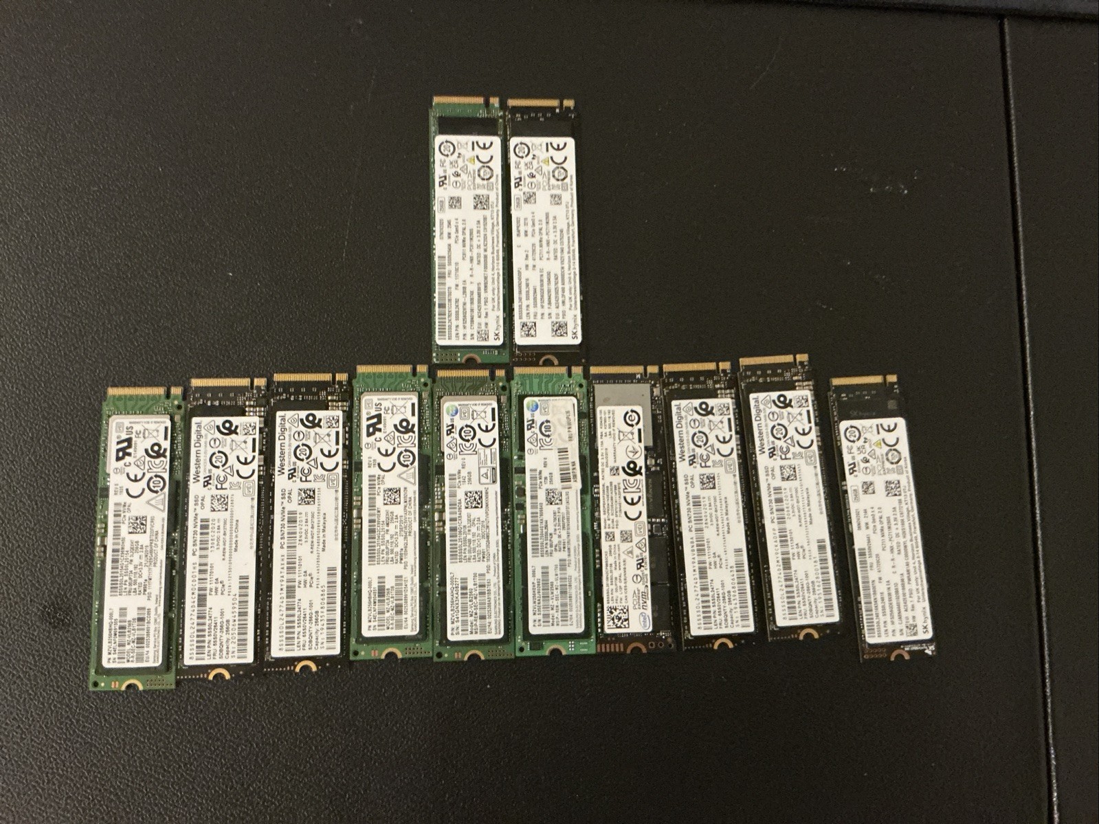 Lot of 12 Mixed 256GB M.2 2280 NVMe SSD Samsung WD SK hynix Intel - Wiped, Used