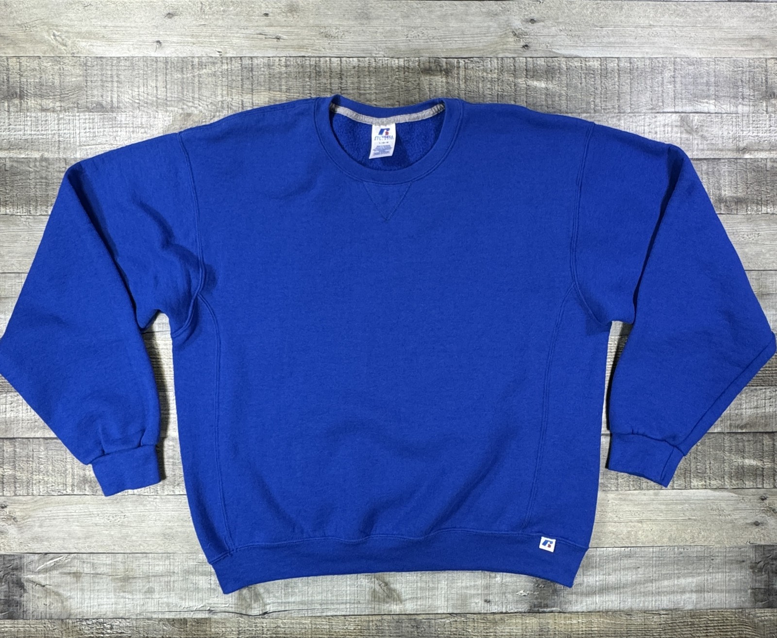 Vintage Russell Athletic Sweatshirt Mens Large Blue Pullover Crewneck Honduras Vintage Russell Athletic Sweatshirt Mens Large Blue Pullover Crewneck Honduras