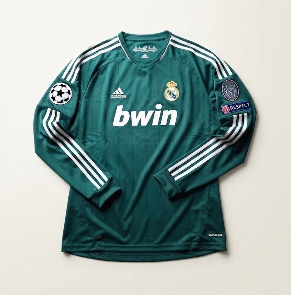 Real Madrid 2012-13 Third Green Champions League Jersey - Ronaldo #7 Real Madrid 2012-13 Third Green Champions League Jersey - Ronaldo #7