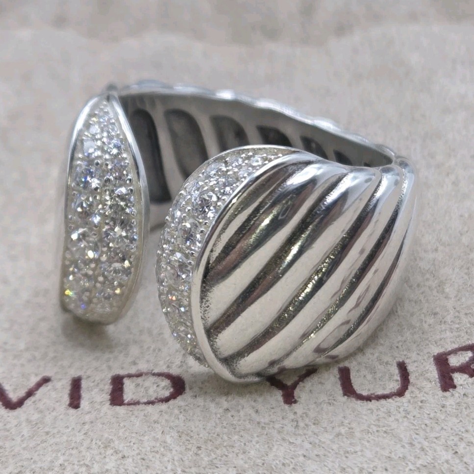 David Yurman 925 Sterling Silver Sculpted Cable Pave diamond ring size 8.5 David Yurman 925 Sterling Silver Sculpted Cable Pave diamond ring size 8.5