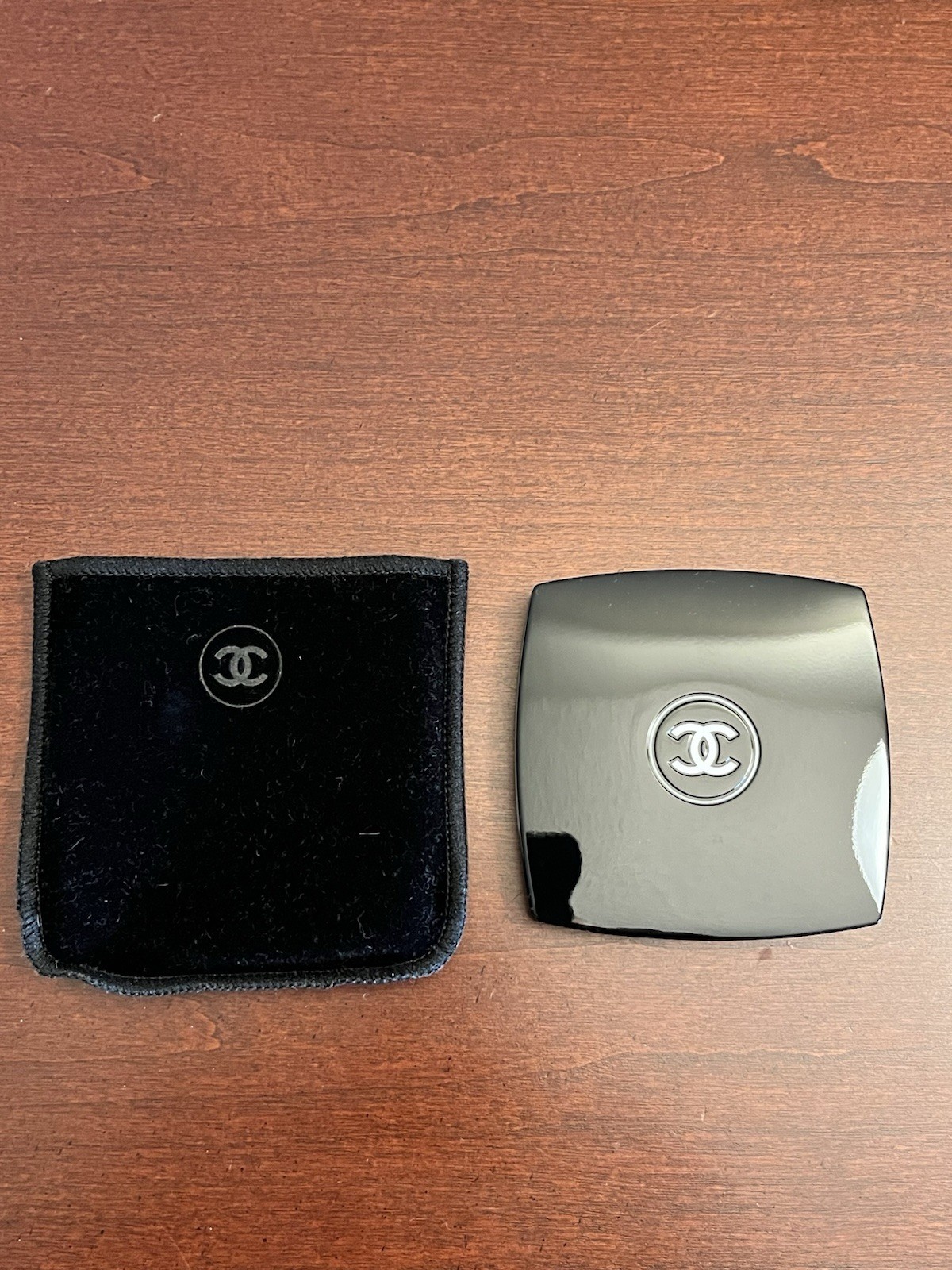 Chanel Double Facette Compact Mirror with Velvet Pouch *New w/o Box Chanel Double Facette Compact Mirror with Velvet Pouch *New w/o Box