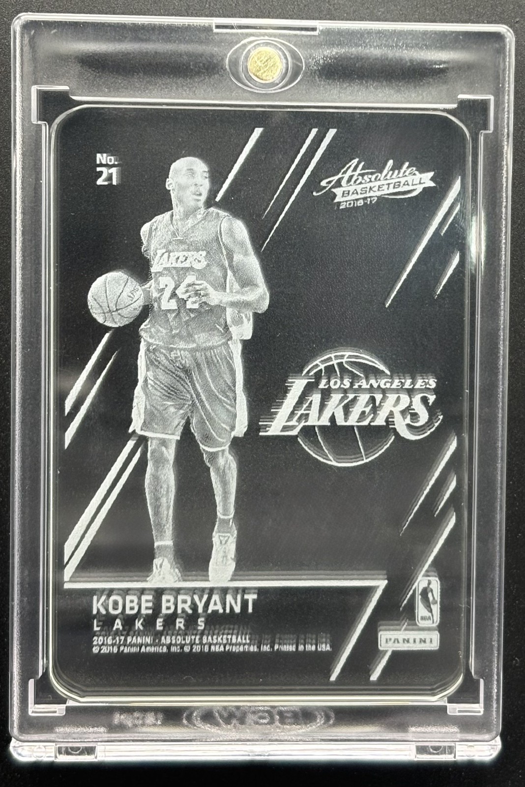 2016-17 Panini Absolute Kobe Bryant Glass #21 Los Angeles Lakers CASE HIT SSP