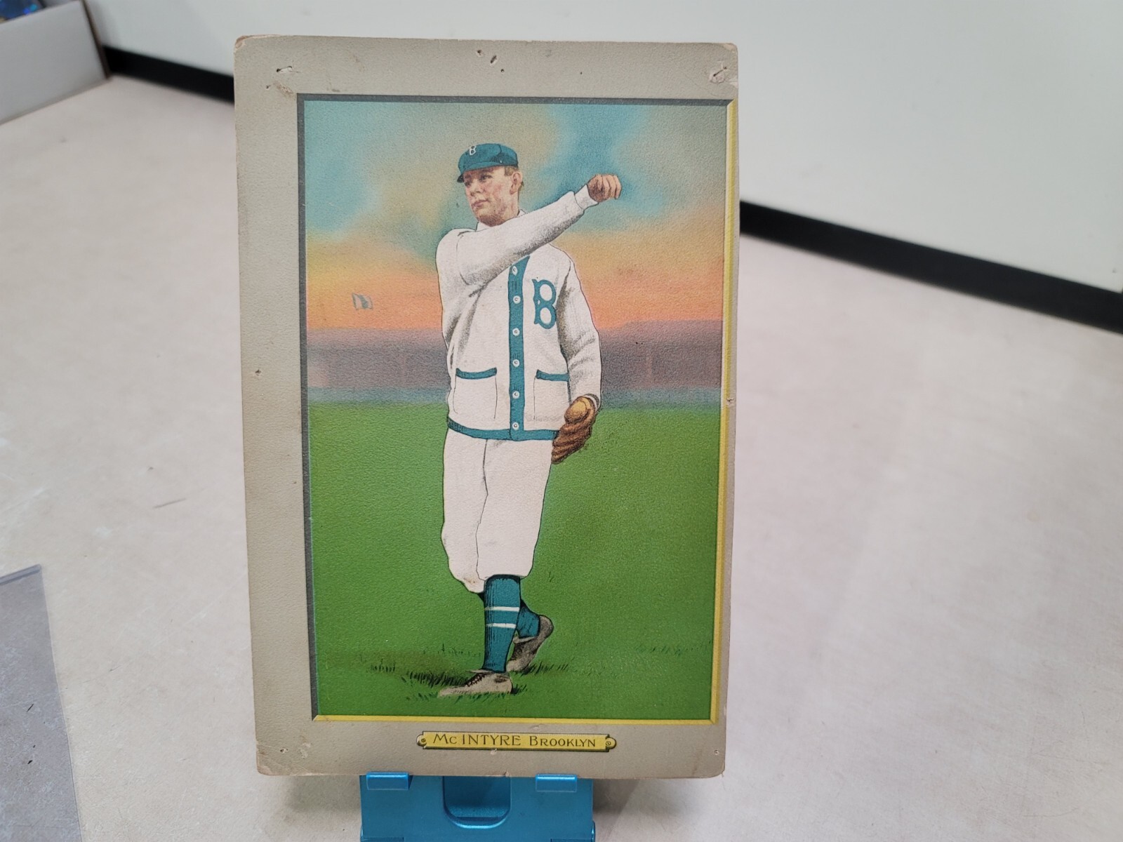 1910 T3 Turkey Red baseball card Harry McIntyre Brooklyn Dodgers #28 DAMAGED 1910 T3 Turkey Red baseball card Harry McIntyre Brooklyn Dodgers #28 DAMAGED