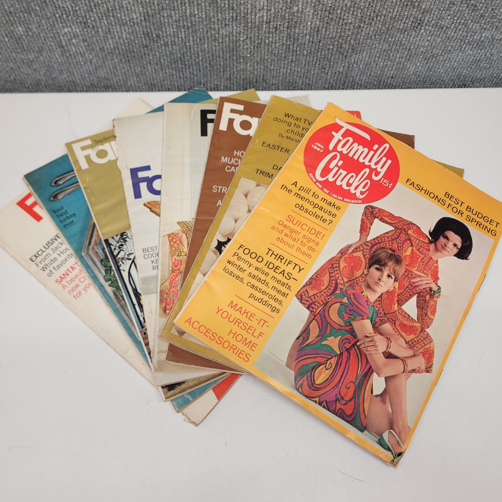 Lot 8 Vintage 1967 Family Circle Magazines Recipes Fashion Santa Claus Lot 8 Vintage 1967 Family Circle Magazines Recipes Fashion Santa Claus