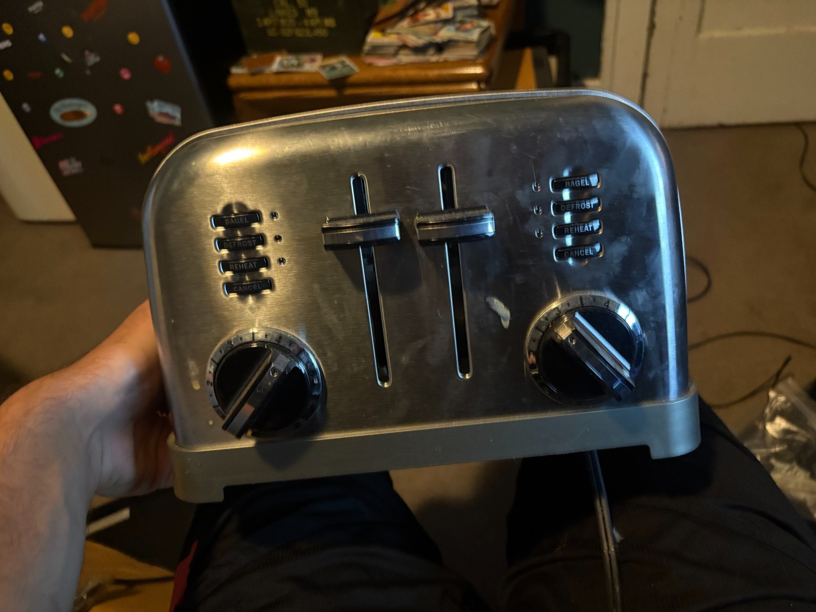 Cuisinart CPT-180 Metal Classic 4-Slice Toaster Brushed Stainless Steel Cuisinart CPT-180 Metal Classic 4-Slice Toaster Brushed Stainless Steel