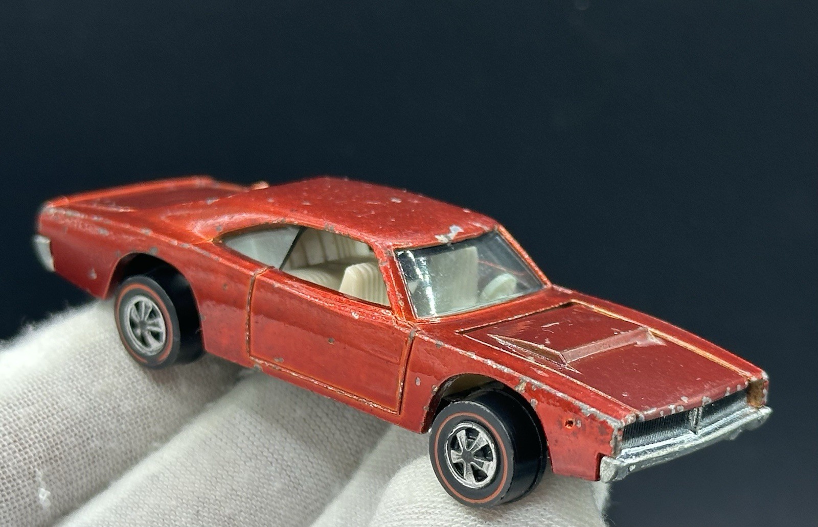 Hot Wheels Redline Custom Charger Red 1969 USA Vintage Hot Wheels Redline Custom Charger Red 1969 USA Vintage