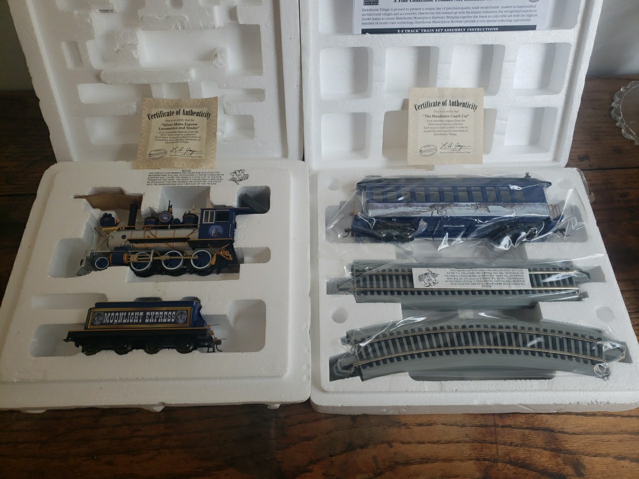 Bachmann Hawthorne Village Moonlight Express Train Set Bachmann Hawthorne Village Moonlight Express Train Set