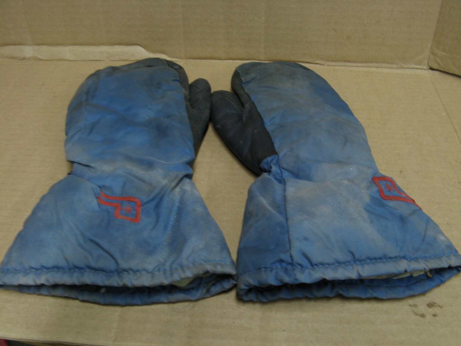 Pair Vintage Polaris Snowmobile Mittens