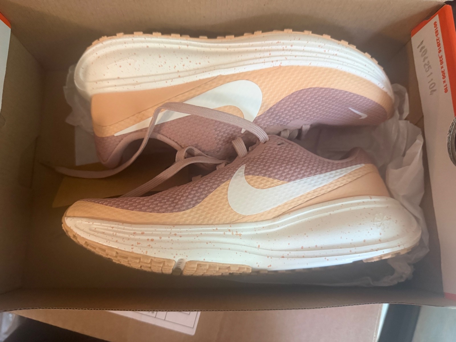 nike revolution 8 womens 6 size nike revolution 8 womens 6 size