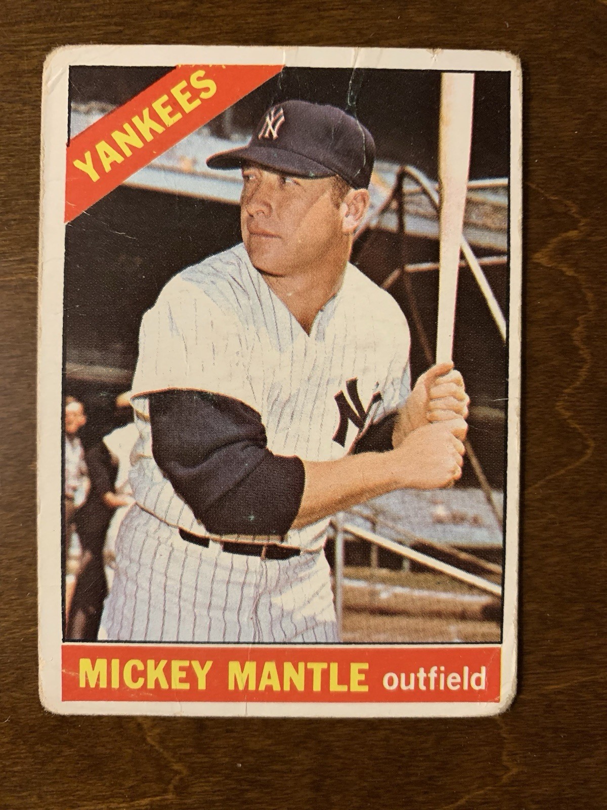 1966 Topps Mickey Mantle #50 1966 Topps Mickey Mantle #50