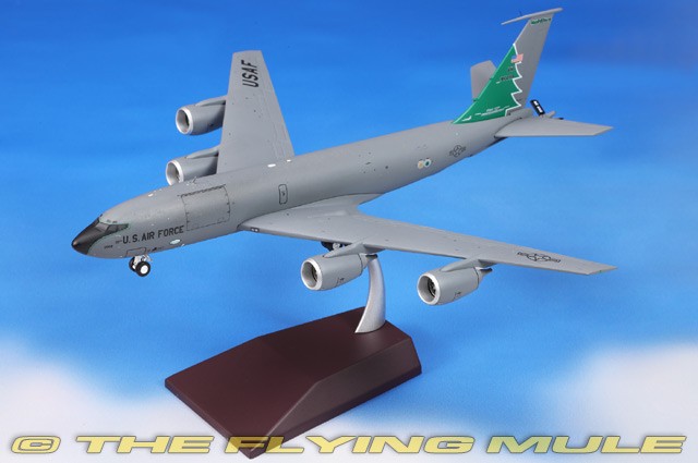 GeminiJets 1:200 KC-135R Stratotanker USAF 101st ARW ME ANG #58-0098