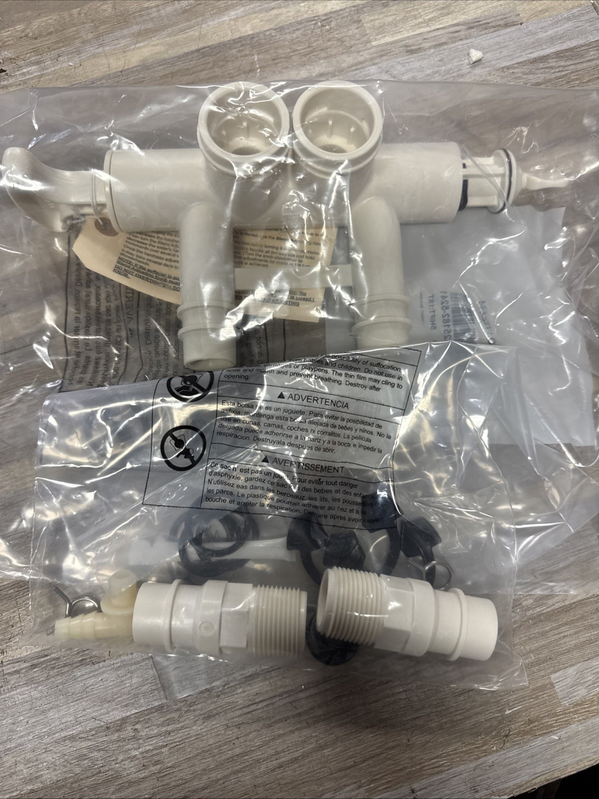 Rheem RHS42 RHW42 Water Softener bypass Valve —New OEM Rheem RHS42 RHW42 Water Softener bypass Valve —New OEM