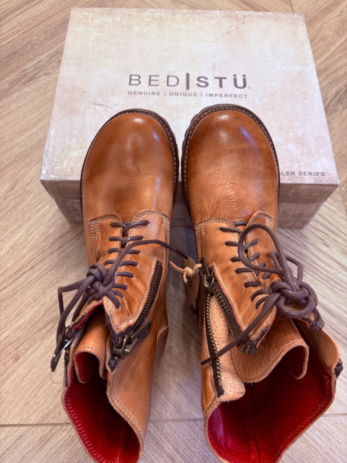 NWT Genuine leather BedStu Tactic Trek shoes, Cobber series, size 8, Rustic Tan