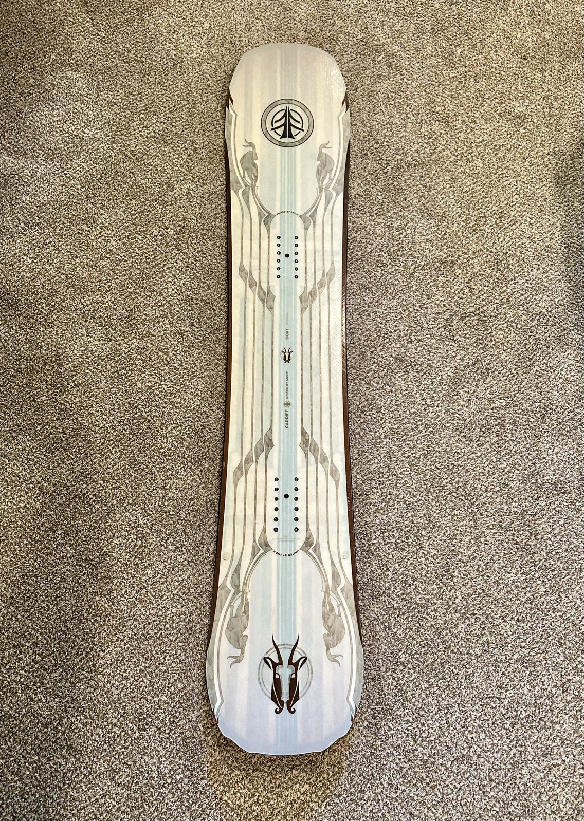 Cardiff Snowcraft 2025/2026 Goat 156cm Enduro Snowboard Used Cardiff Snowcraft 2025/2026 Goat 156cm Enduro Snowboard Used
