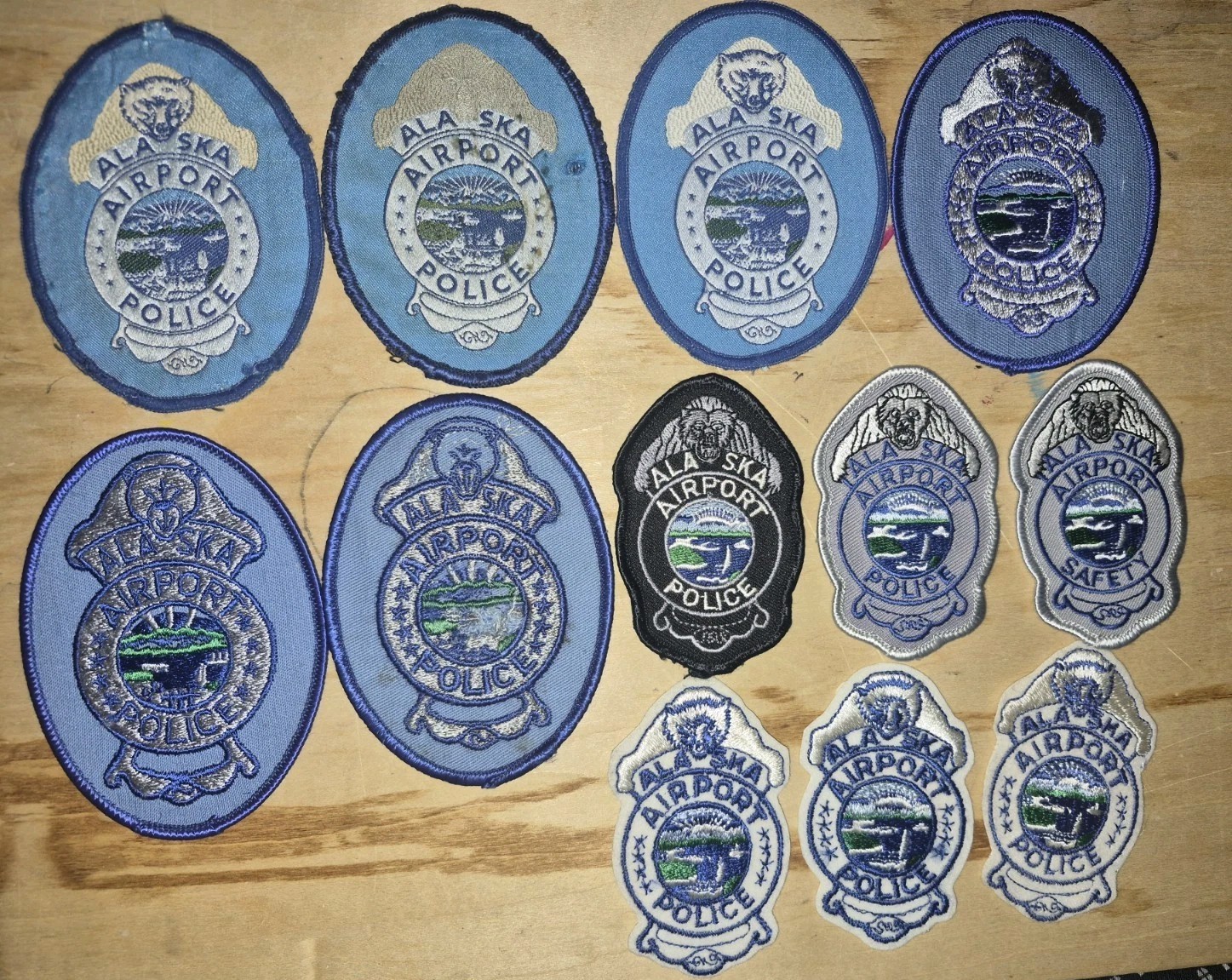 Patch ~ ALASKA AK STATE AIRPORT POLICE OLD RARE VEST/HAT SET/12 DIFFERENT Patch ~ ALASKA AK STATE AIRPORT POLICE OLD RARE VEST/HAT SET/12 DIFFERENT