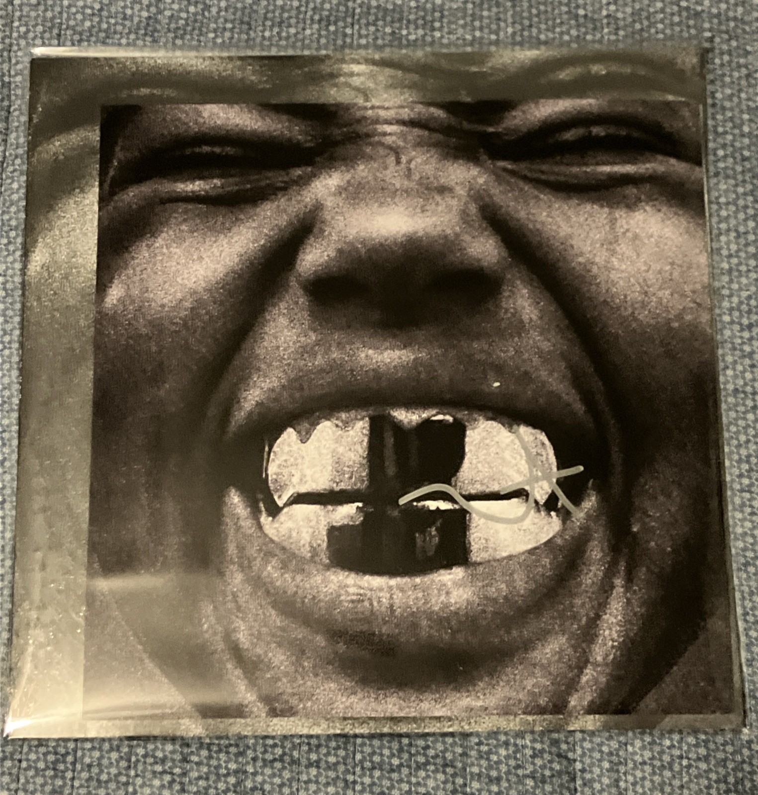 Kanye West (Ye) Bully Vinyl - SIGNED / Autographed Kanye West (Ye) Bully Vinyl - SIGNED / Autographed
