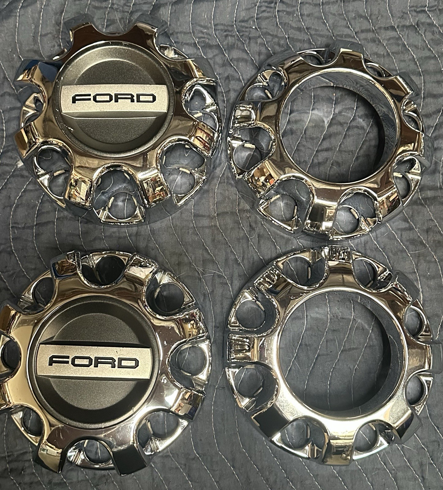 OEM FORD 2019 2025 F250 F350 TRUCK CHROME CENTER CAP SET OF 4 2 0PEN 2 CLOSED HD