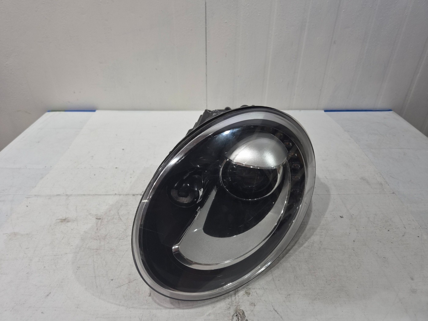 2012 - 2019 VW Beetle 5C LEFT BI-XENON Headlight USED OEM GENUINE 5C1941031E