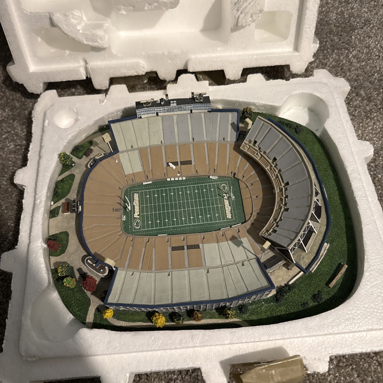 Vintage Danberry Mint Beaver Stadium Penn State Stadium Miniature Statute Vintage Danberry Mint Beaver Stadium Penn State Stadium Miniature Statute