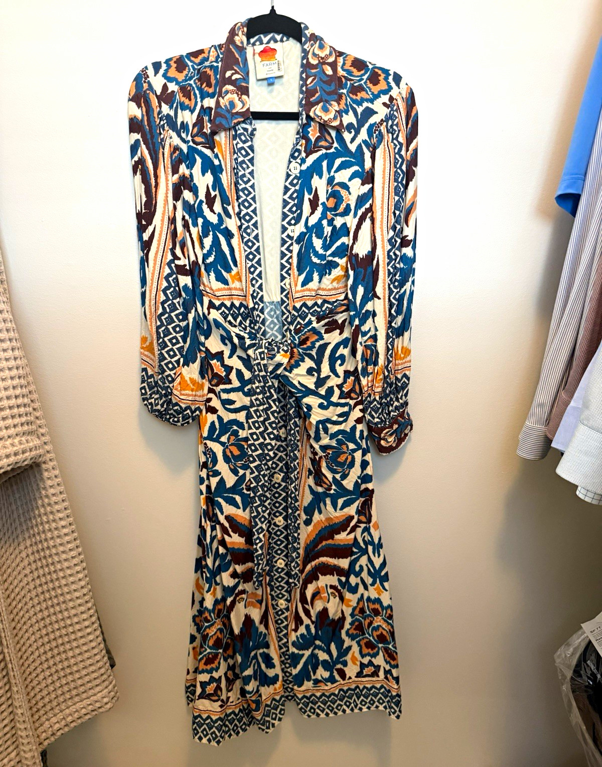 FARM Rio Midi Shirt Dress Blue/Cream Floral Collared Button Long Sleeve S FARM Rio Midi Shirt Dress Blue/Cream Floral Collared Button Long Sleeve S