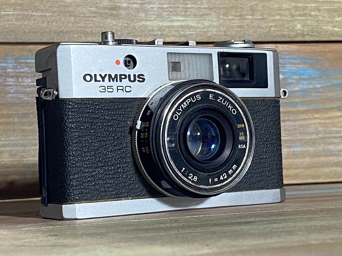 Vintage rangefinder 35mm film camera (1970): Olympus 35 RC, f/2.8, 42mm lens