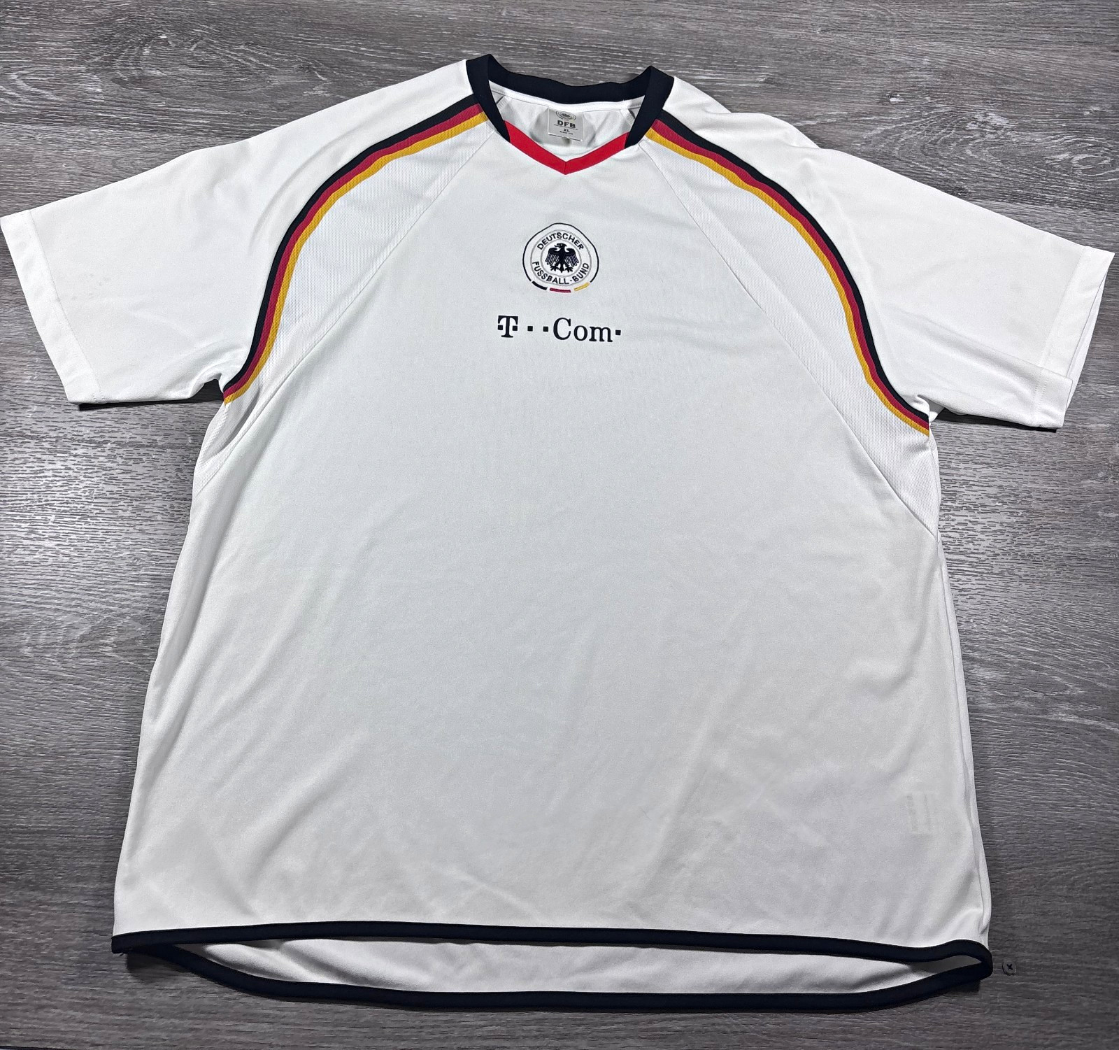 Vintage 2005 Germany DFB Soccer Jersey T-Com Fan Shirt Men XL White World Cup Vintage 2005 Germany DFB Soccer Jersey T-Com Fan Shirt Men XL White World Cup