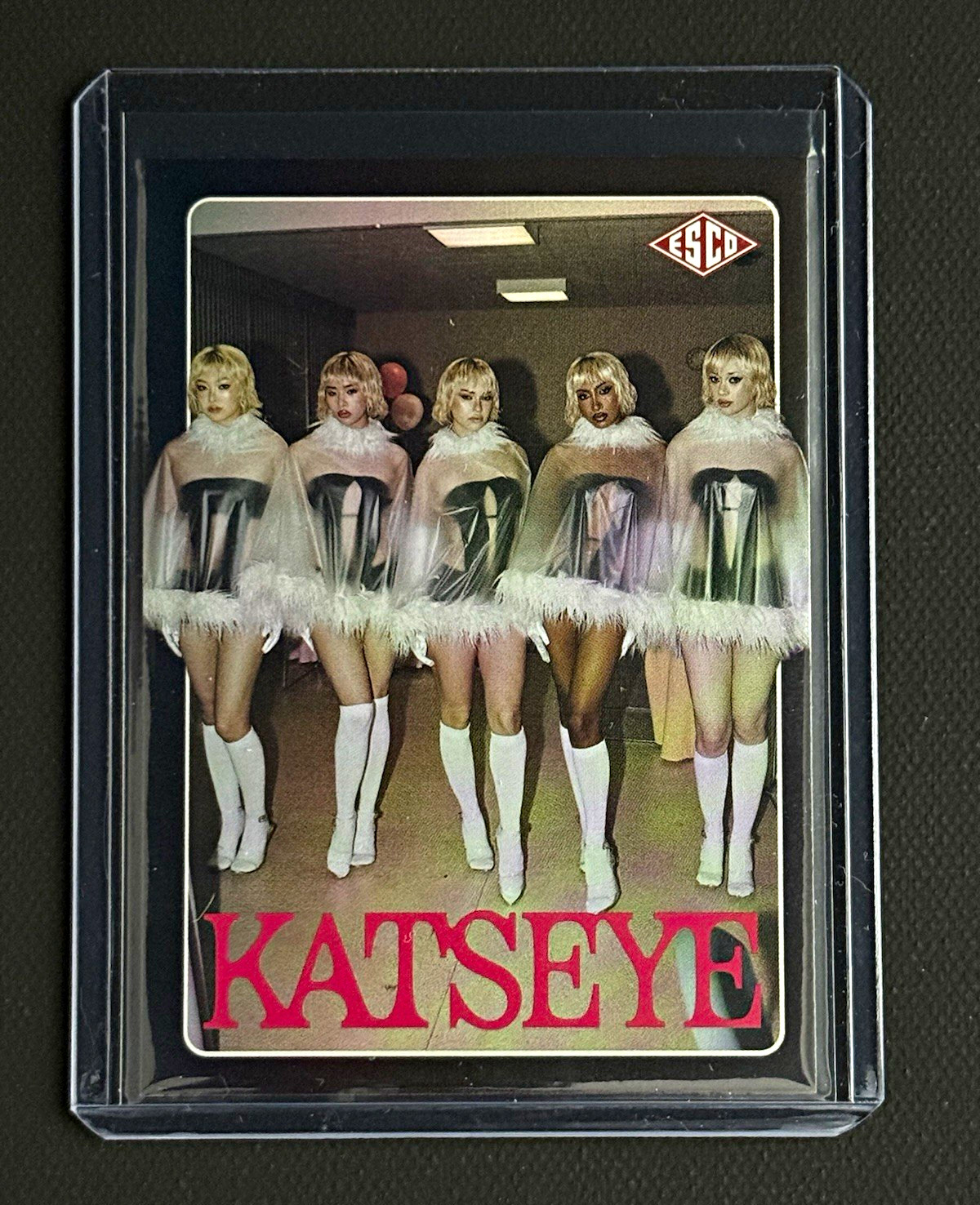 ESCO KATSEYE WILD Card #1 Serial Numbered 029/099 Music 2026 ESCO KATSEYE WILD Card #1 Serial Numbered 029/099 Music 2026