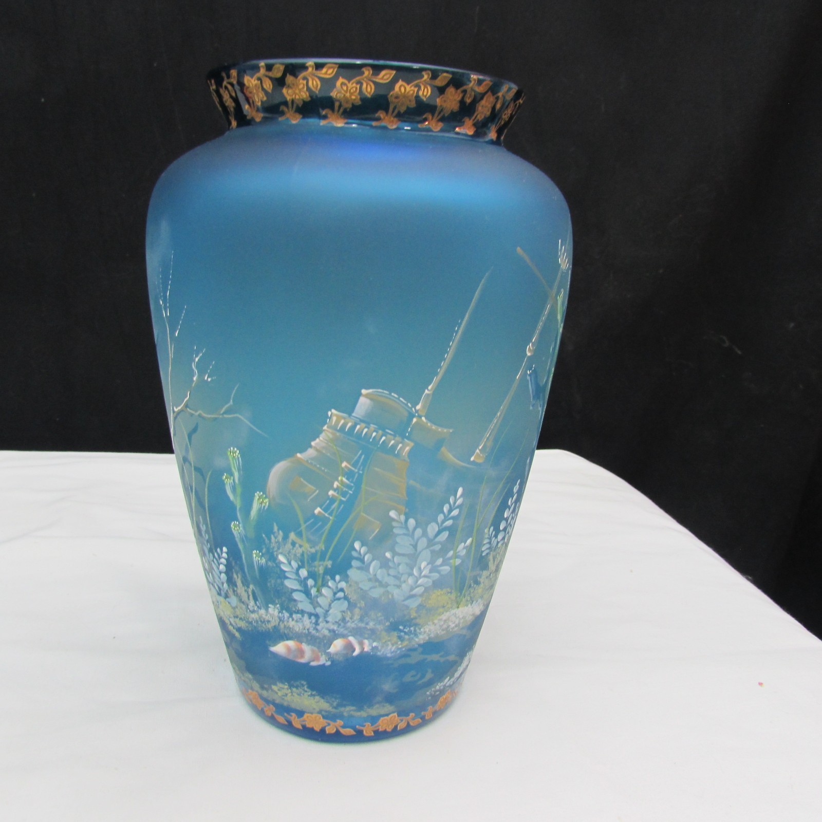 Fenton Indigo Blue GSE OOAK Ghost Ship JK SPINDLER Hand Painted Vase 2013 W195 Fenton Indigo Blue GSE OOAK Ghost Ship JK SPINDLER Hand Painted Vase 2013 W195