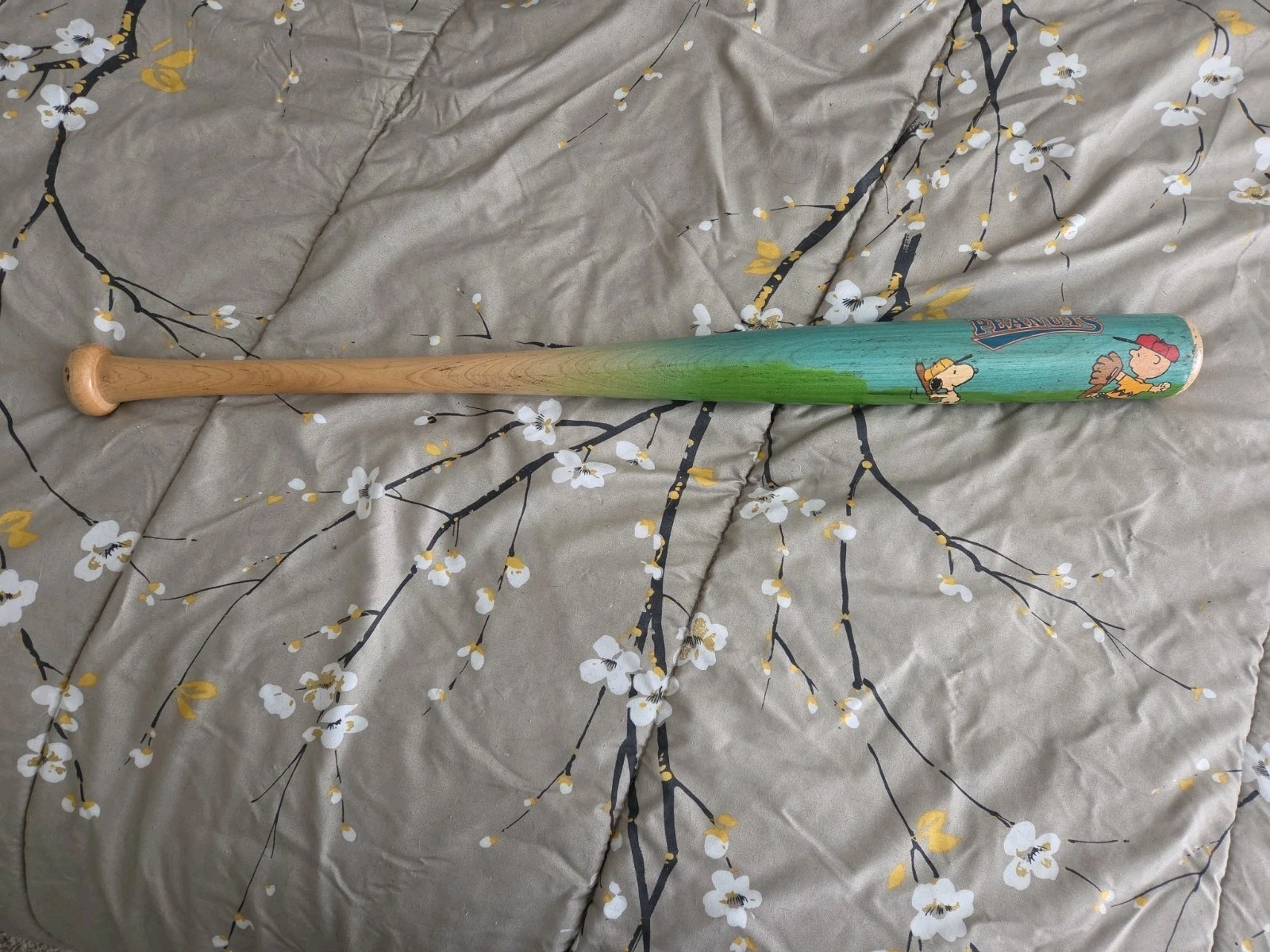Rare Coopersburg sports peanuts baseball bat limited edition of 2000.  28 Inches