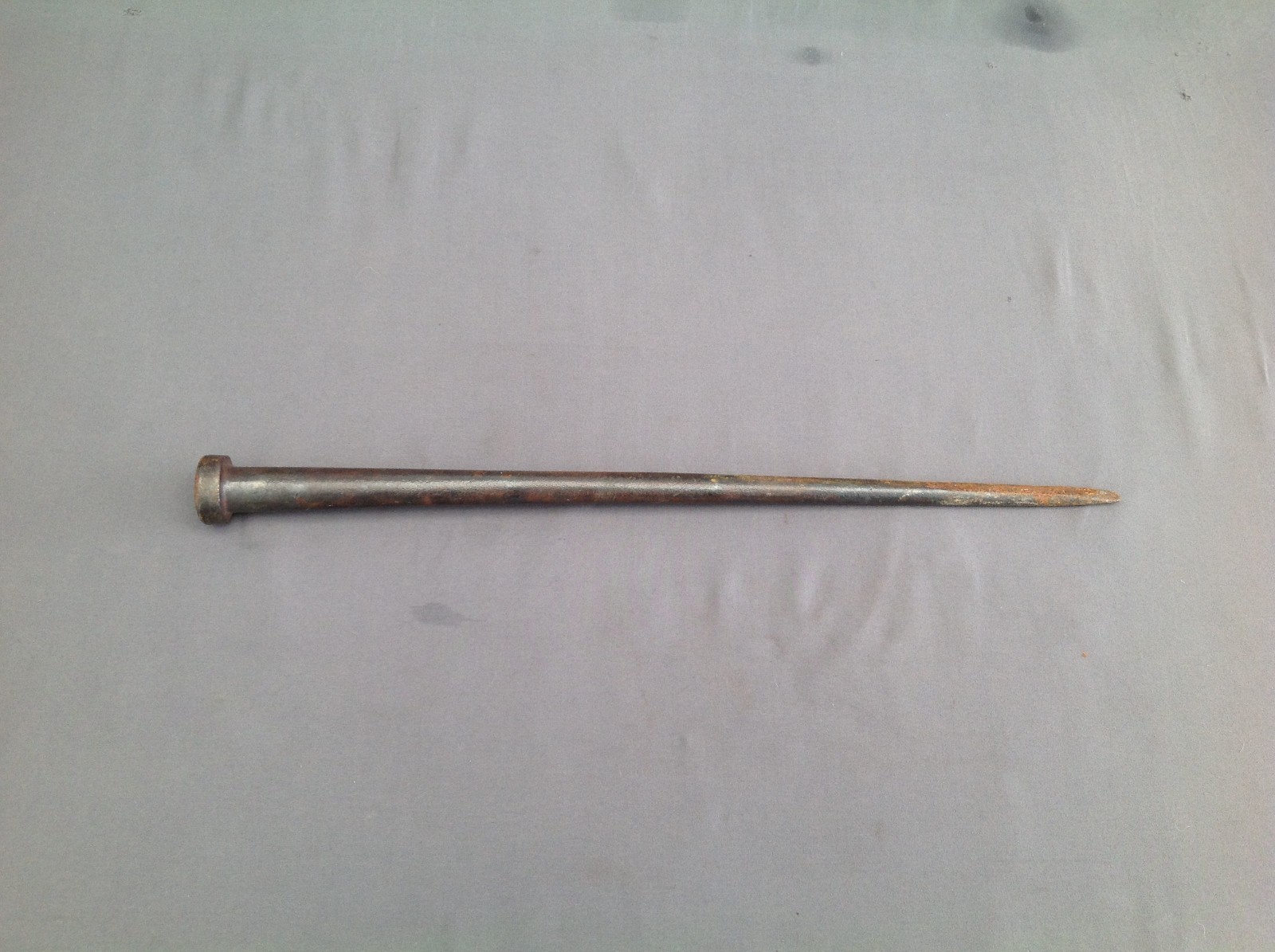 Vintage Drew & Co Marlin Spike, 23\