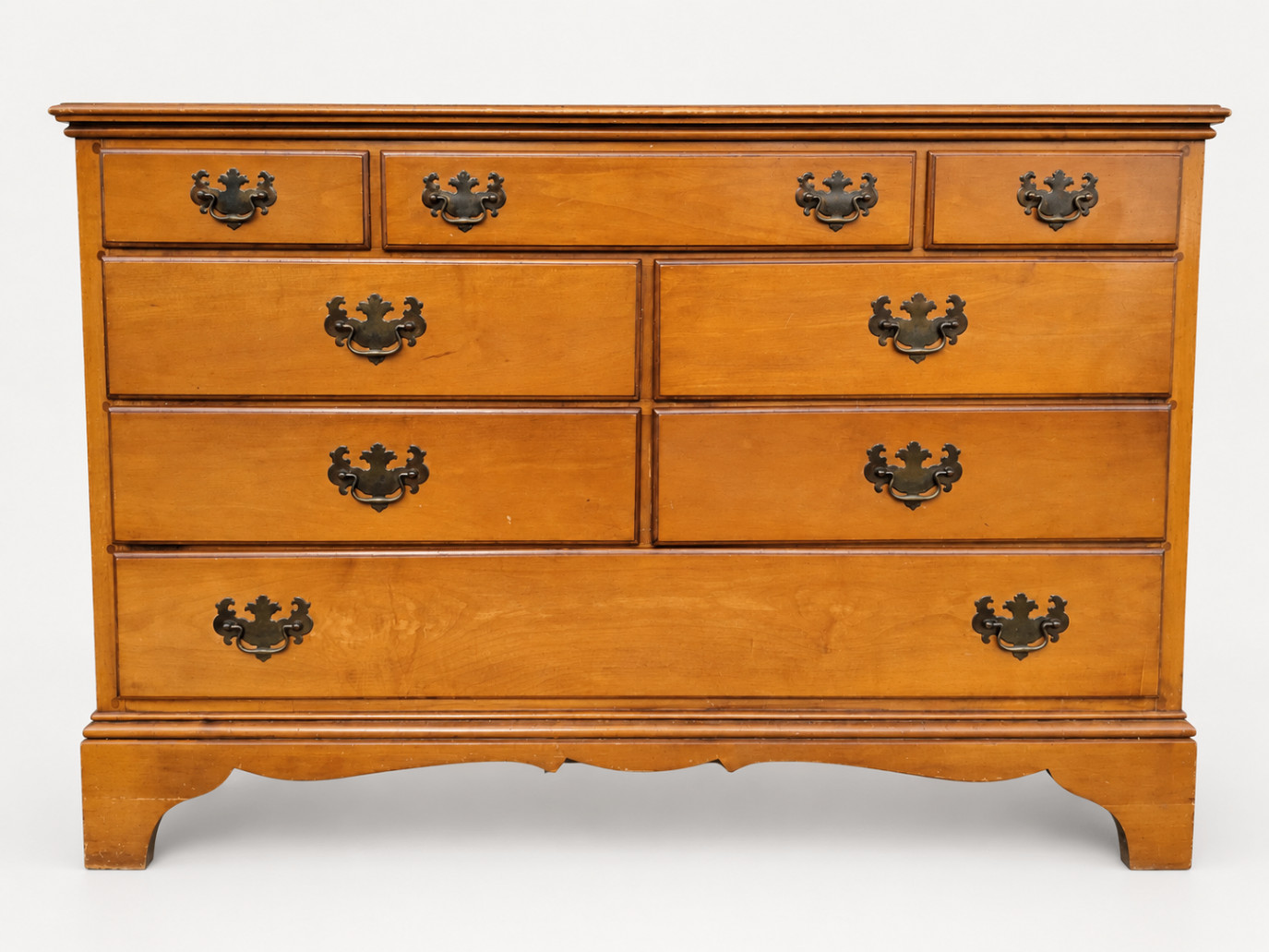 Vintage Wood 8-Drawer Chest of Drawers Colonial Style Ornate Hardware