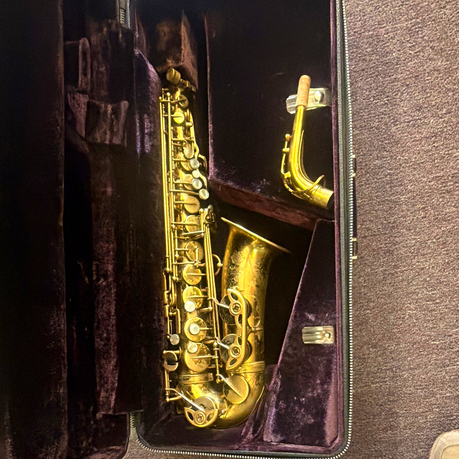 Selmer Paris Mark VI Alto Saxophone Eb Gold Lacquer Brass w/ Case