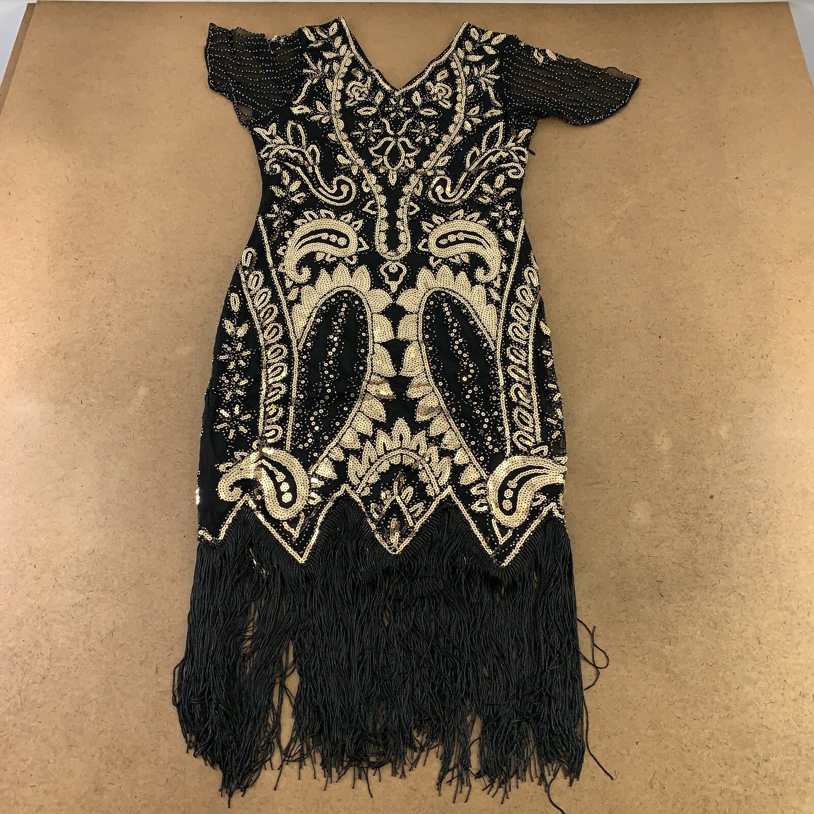 Fundaisy Women's Size Small Black & Gold Sequin Fringe 1920's Flapper Dress New Fundaisy Women's Size Small Black & Gold Sequin Fringe 1920's Flapper Dress New