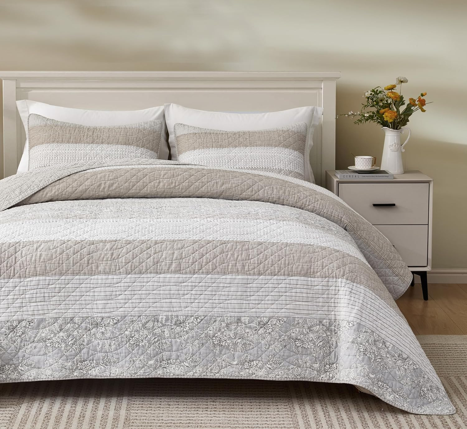 Robyn 3-Piece Gray Taupe White Floral Hibiscus Flower Patchwork Striped Quilt Se