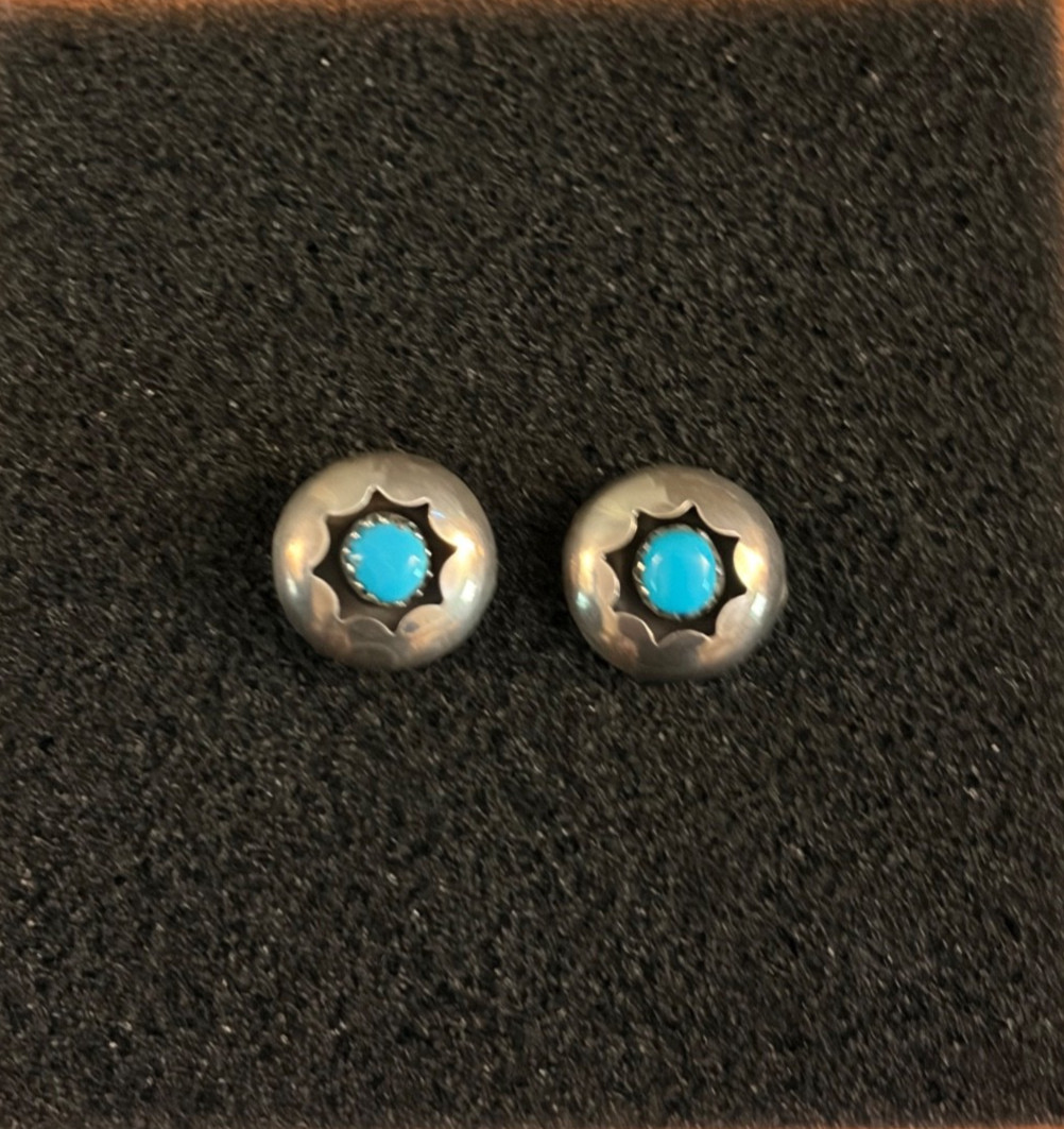 Vintage Native American Stud Earrings with Turquoise Stone Vintage Native American Stud Earrings with Turquoise Stone