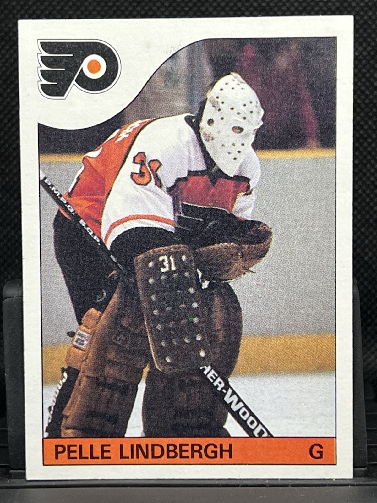 1985-86 Topps Pelle Lindbergh #110 Flyers NM MNT 1985-86 Topps Pelle Lindbergh #110 Flyers NM MNT