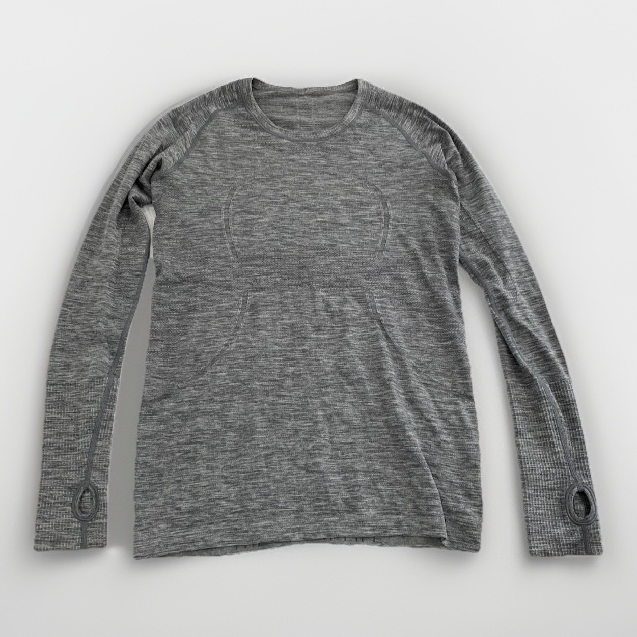 Lululemon Women\'s Switfly Tech Long Sleeve Size 10 heather gray Lululemon Women\'s Switfly Tech Long Sleeve Size 10 heather gray